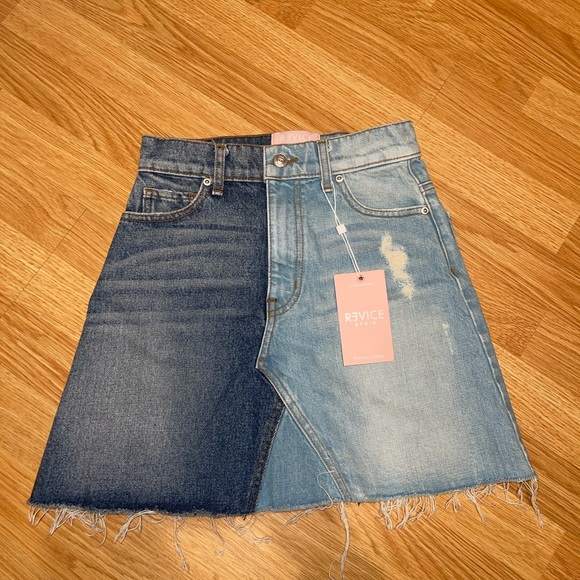 NWT Revice denim mini skirt two toned - Picture 3 of 3